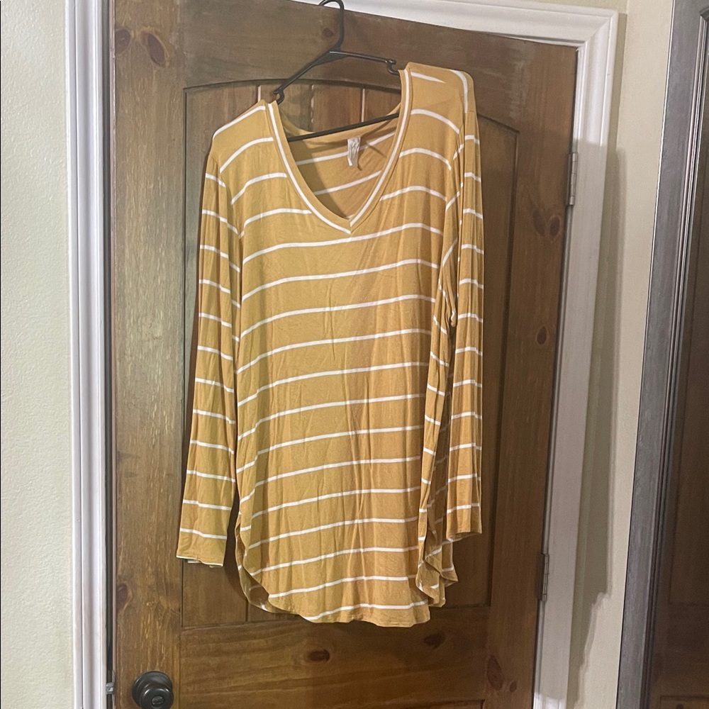Golden Striped V-Neck Long Sleeve Top